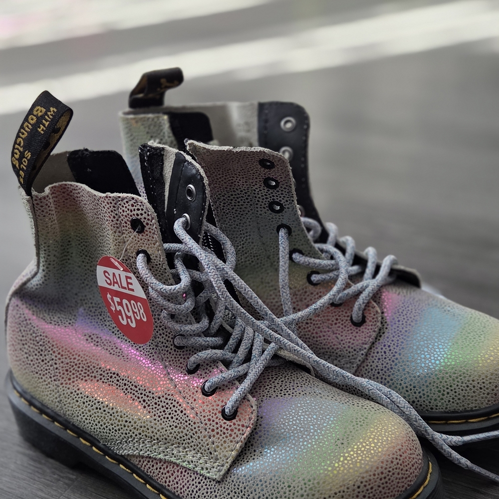 Dr. Martens Kids Iridescent Pastel Boots - Picture 3 of 3